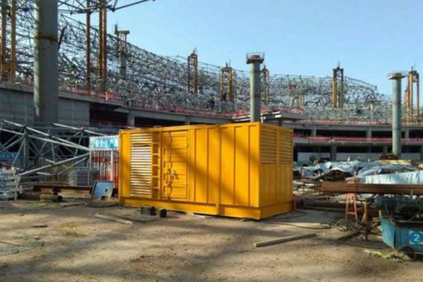惠城发电机出租如何判断空气滤清器是否需要更换？